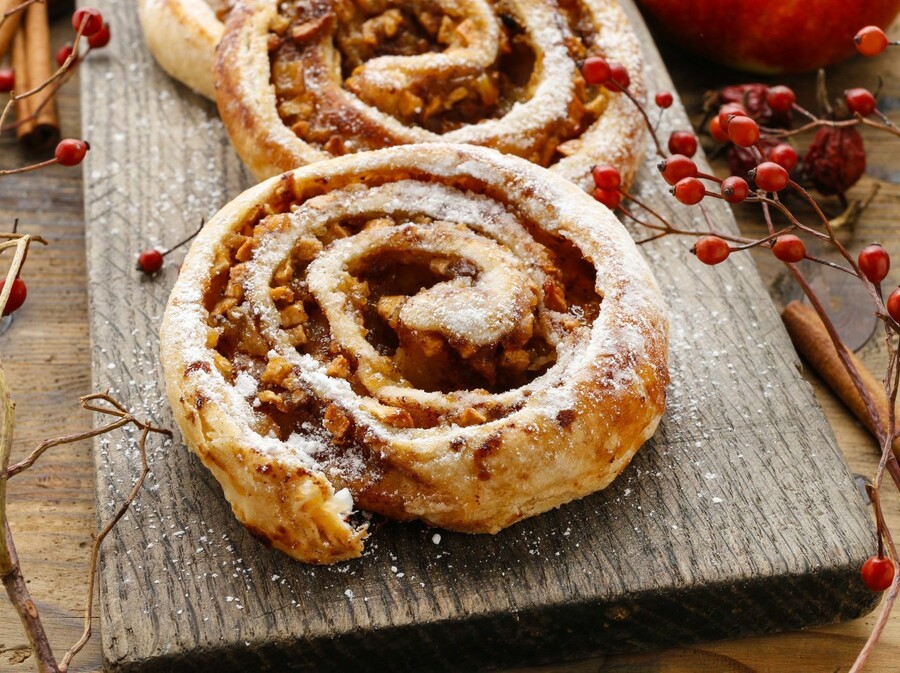 Rolice od jabuke i cimeta