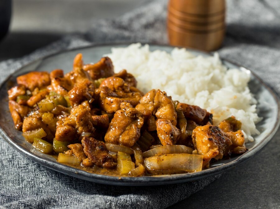 Piletina s crnim paprom