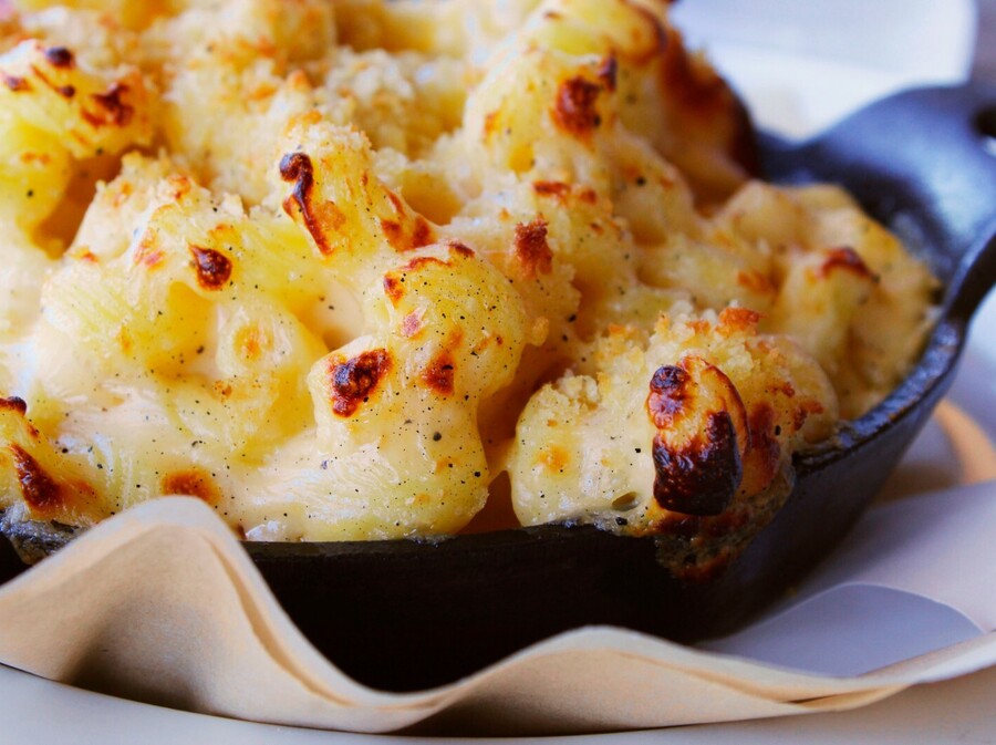 Zapečeni makaroni s 4 vrste sira
