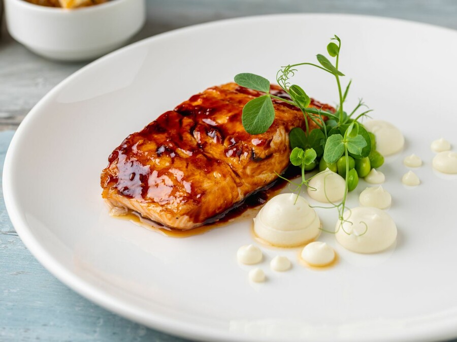 Losos u miso marinad