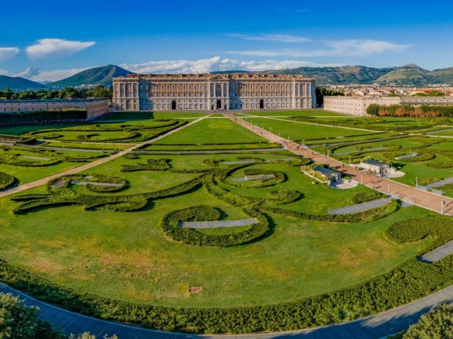 Caserta, Italija - 1