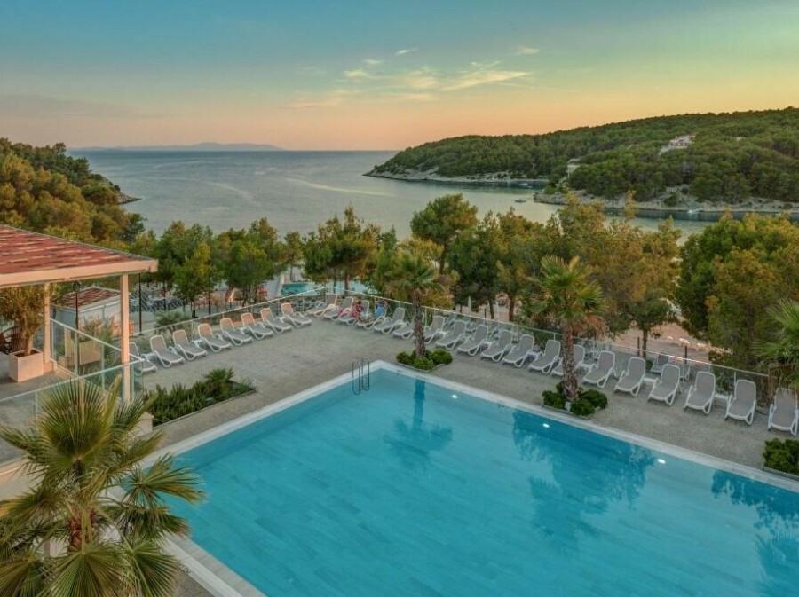 Gava Milna Resort - 4