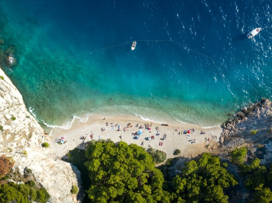 Plaža Nugal kod Makarske