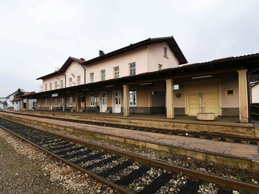 Prva željeznička pruga u Hrvatskoj - 1