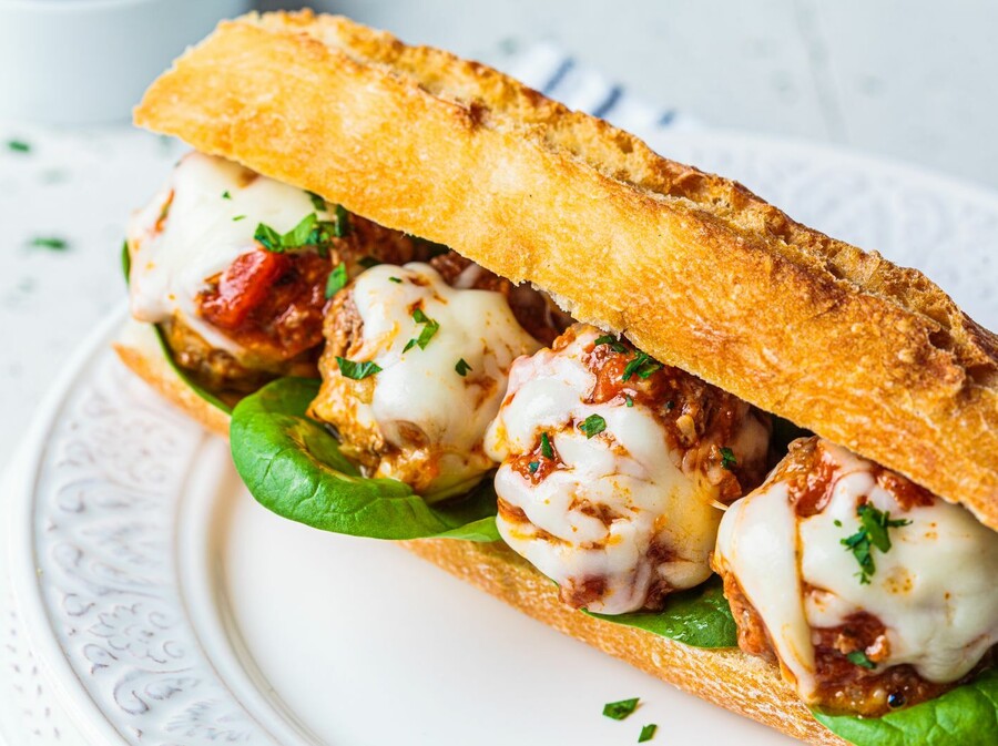 Sendvič s pilećim okruglicama