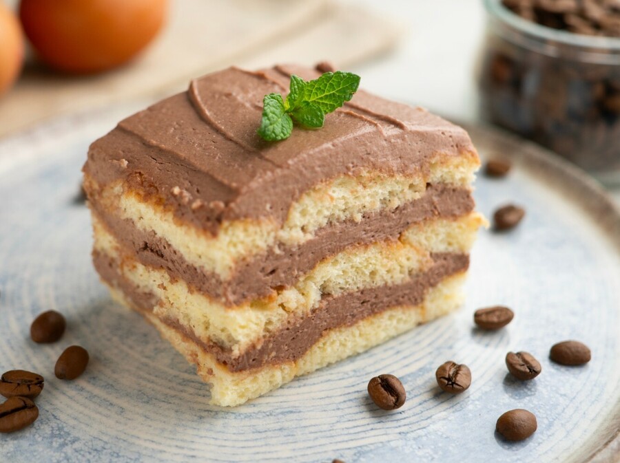 Finu kremu za kolače možete napraviti od svega pet sastojka