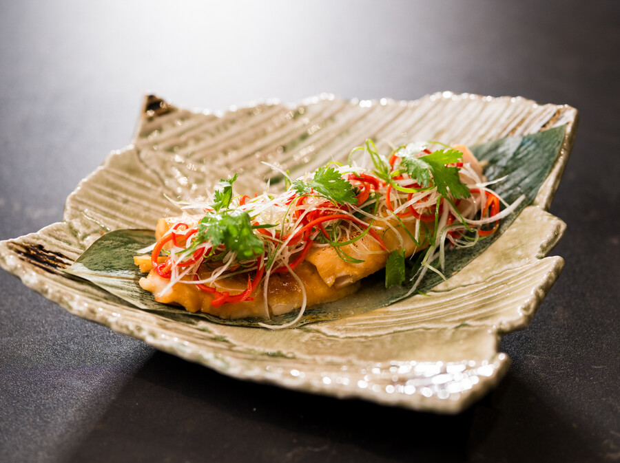 Filet oslića u den miso umaku