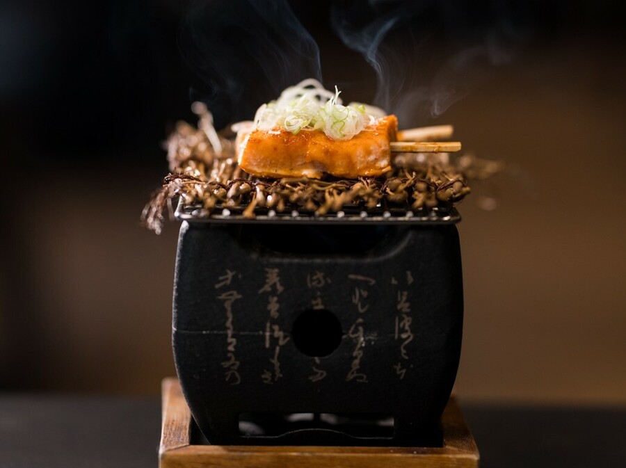 Ražnjići od lososa u spicy hoisin umaku