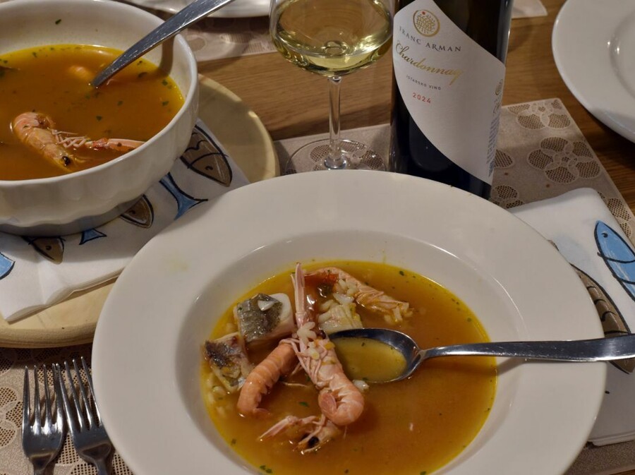 Vino uz žlicu u Maloj ribi - 11