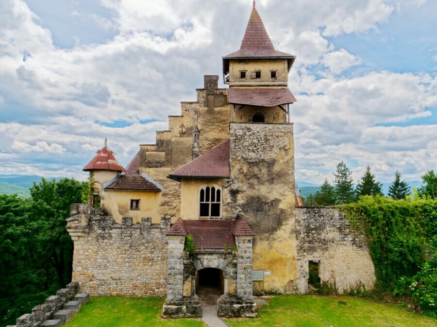 Stari grad Ostrožac - 4