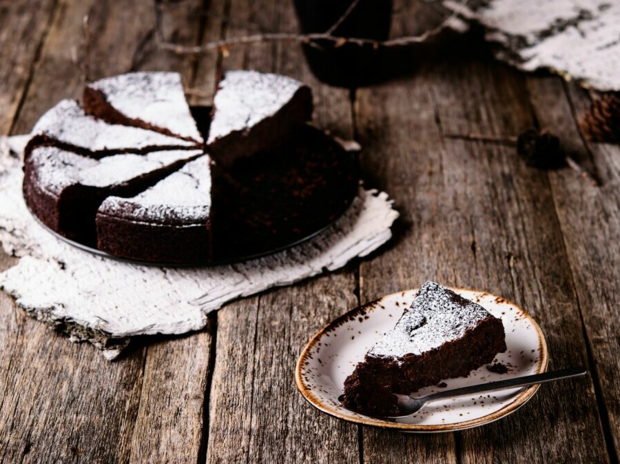 Kladdkaka - švedska gnjecava čokoladna torta