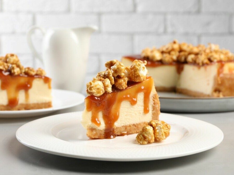 Cheesecake sa slanim karamelom