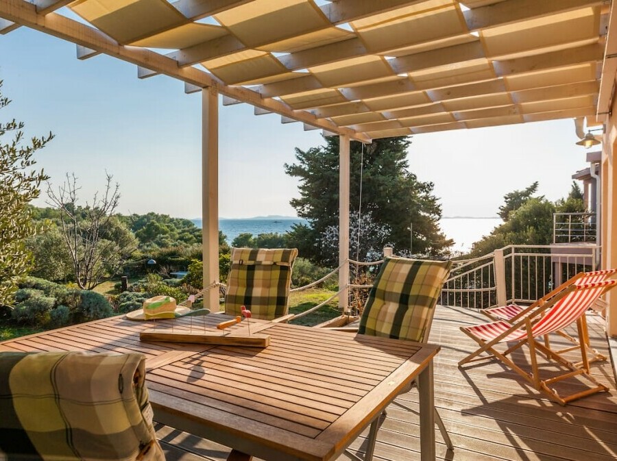 Kućica od 24 kvadrata na Murteru, Airbnb - 3