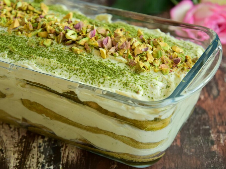Tiramisu s pistacijom