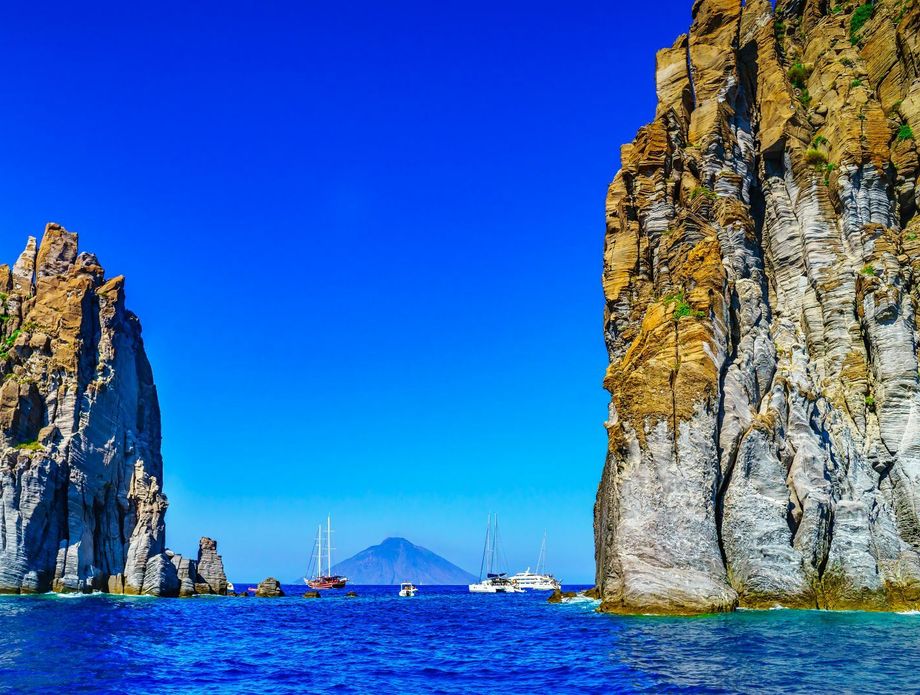 Eolski ili Liparski otoci - 12