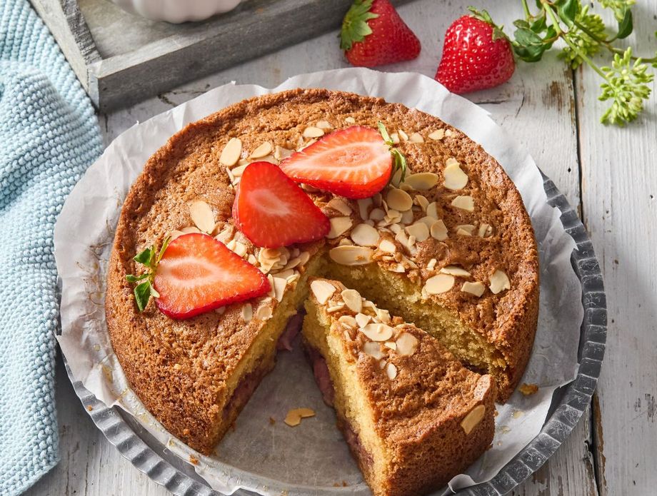 Torta od jagoda i badema