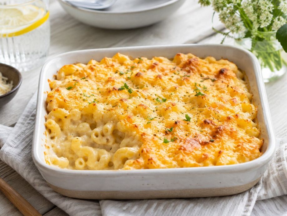 Makaroni sa sirom i grčkim jogurtom