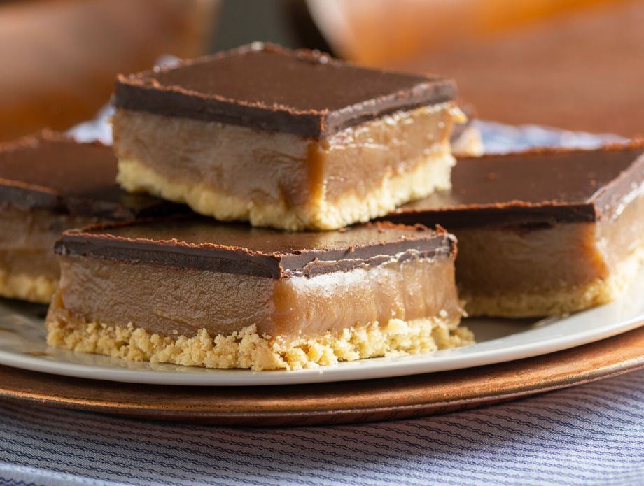 Shortbread millionaire začinjen s božićnim začinima