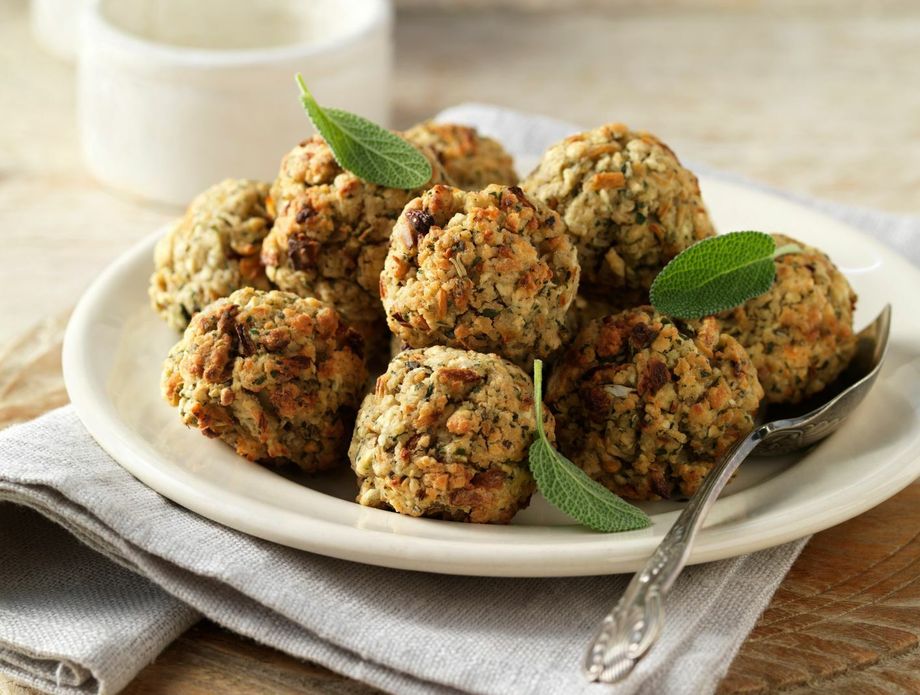 Nadjev od kadulje i luka