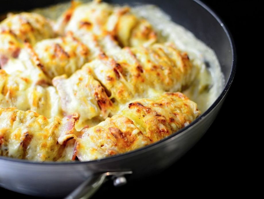 Hasselback krumpir sa slaninom