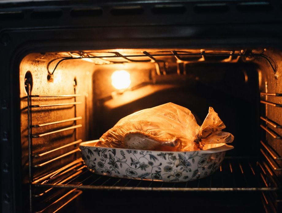 Uvijek pročitajte upute o održavanju određene posude prije korištenja