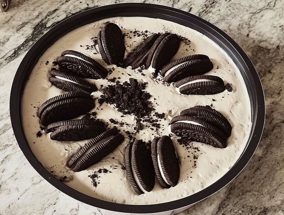 Viralni recept za cheesecake od grčkog jogurta i keksa