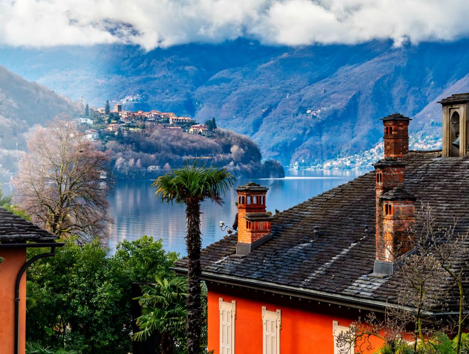 Pogled na jezero Maggiore iz kantona Ticino