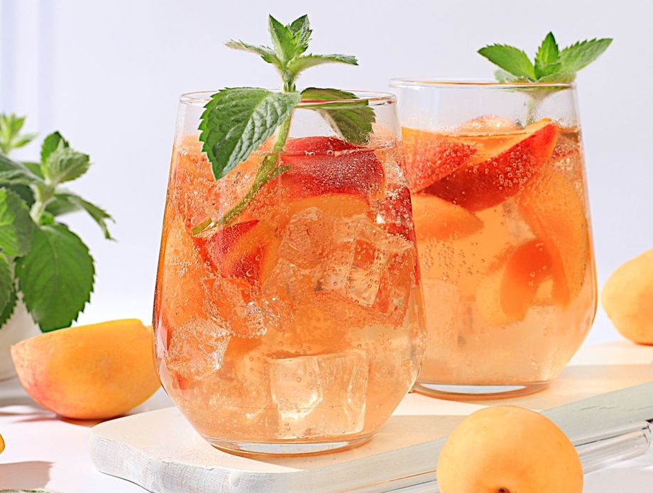 Rosé Aperol Spritz