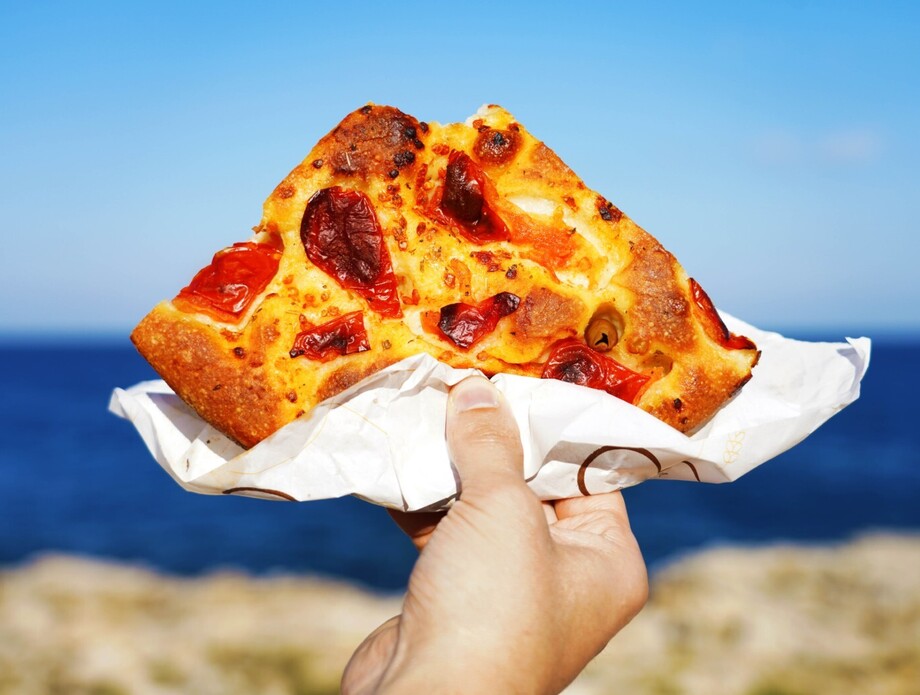 Focaccia barese je specijalitet Barija