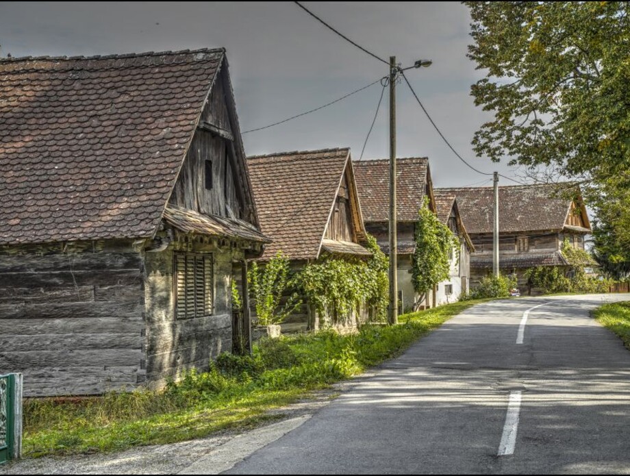 Graditeljska baština, Krapje-Lonjsko polje