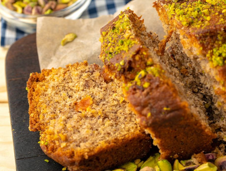 Slatki kruh s pistacijom