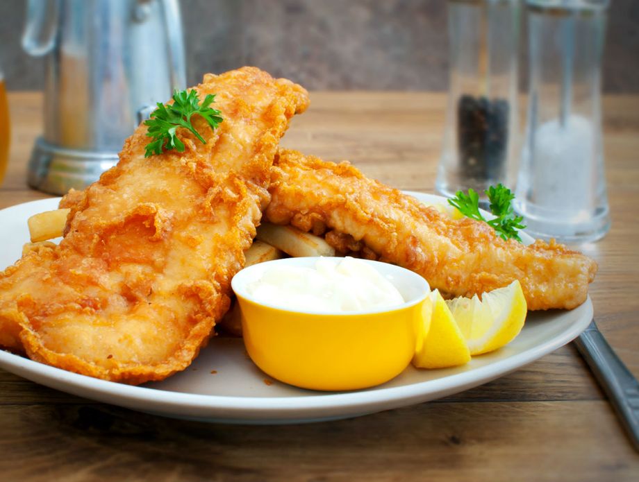 Trik s hladnim pivom za najhrskaviju pohanu ribu ili piletinu