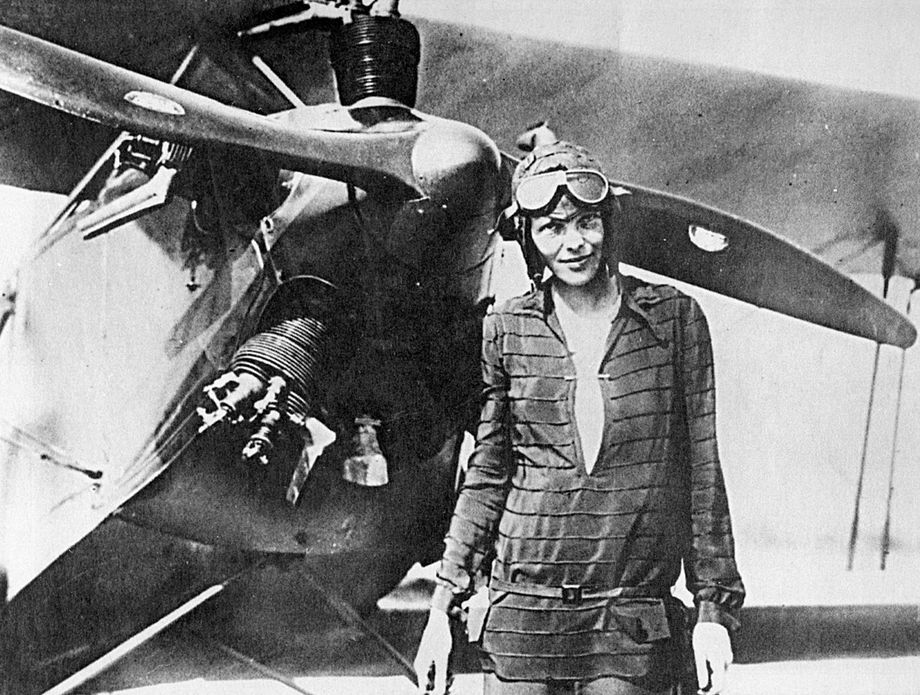 Amelia Earhart - 5