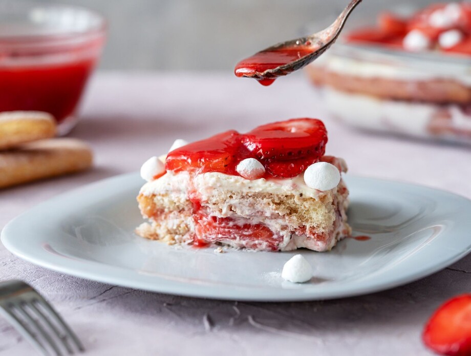 Tiramisu s jagodama