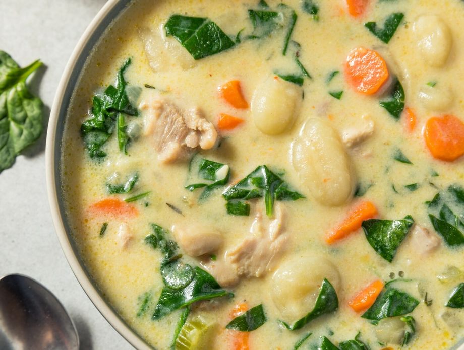 Kremasto varivo s piletinom i njokima