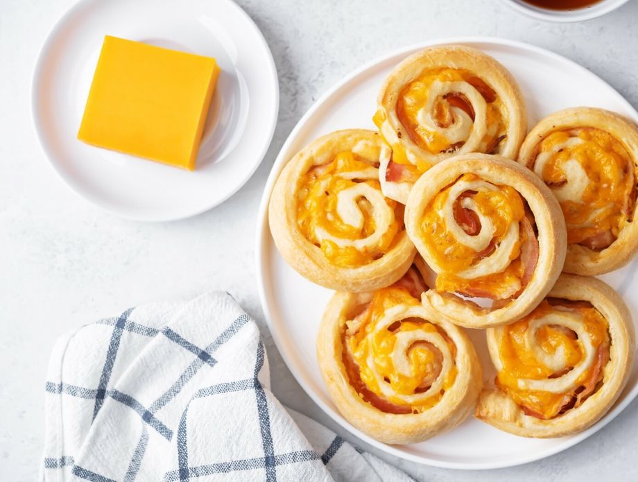 Slani puž od sira i špeka