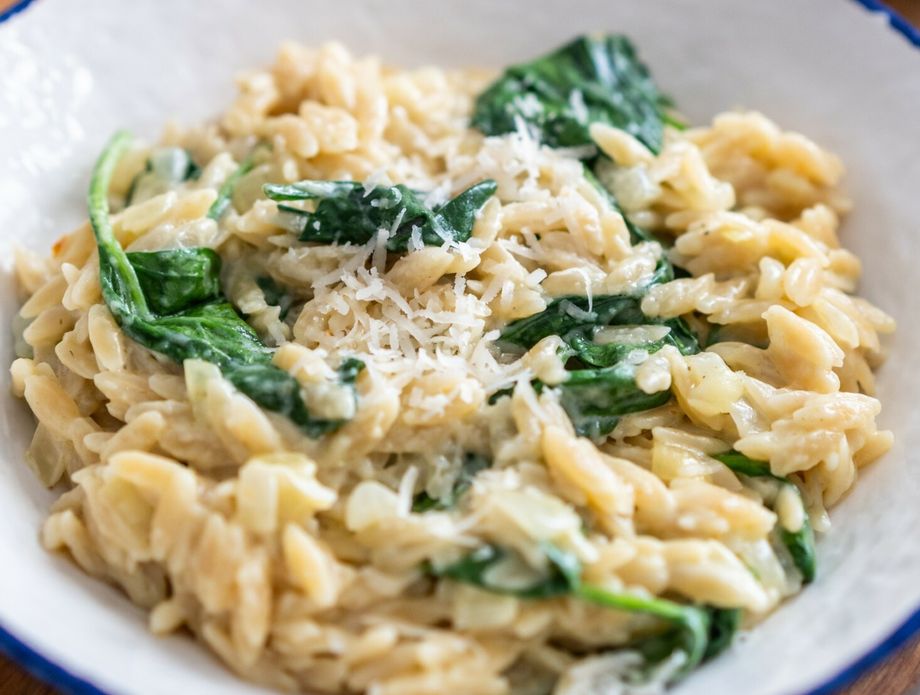 Kremasta orzo tjestenina