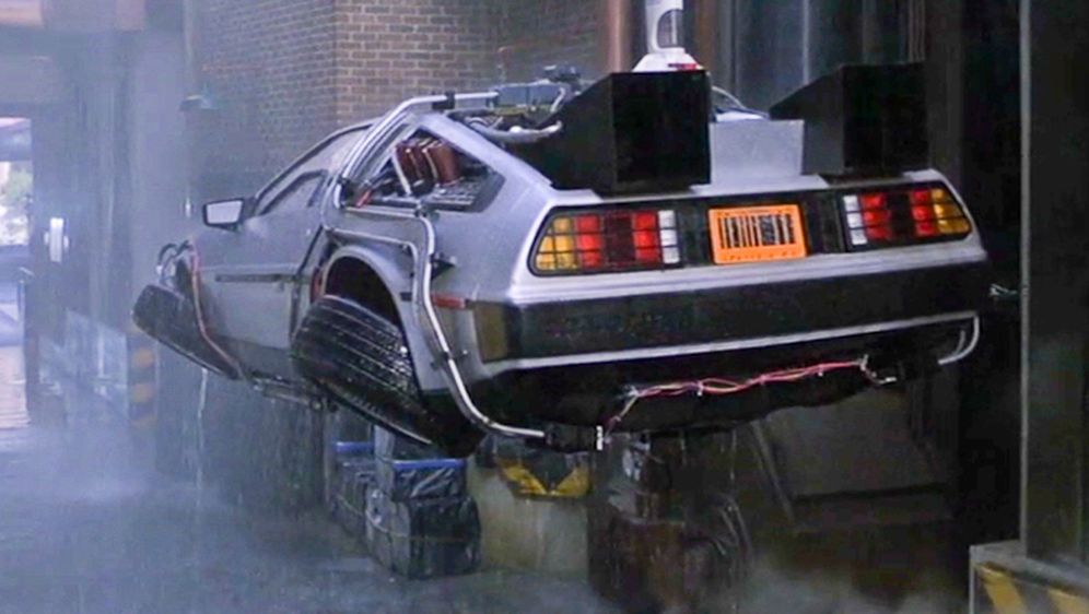 Bill Gates: Leteći automobili nisu efikasan način kako prebaciti stvari s jednog na drugo mjesto