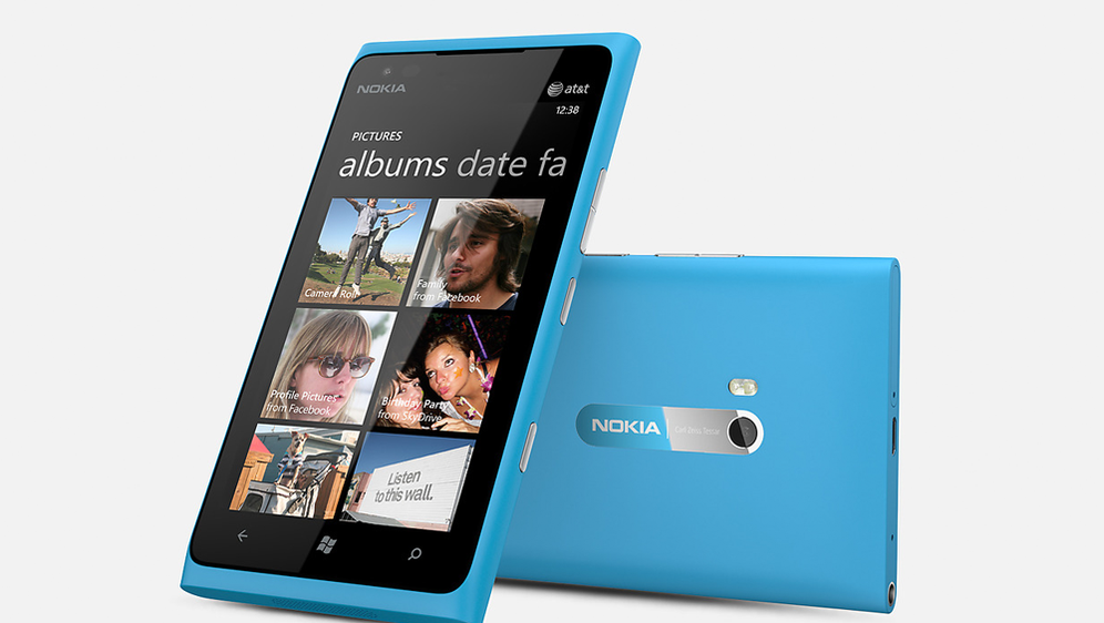 Nokia se sljedeće godine vraća na tržište pametnih telefona