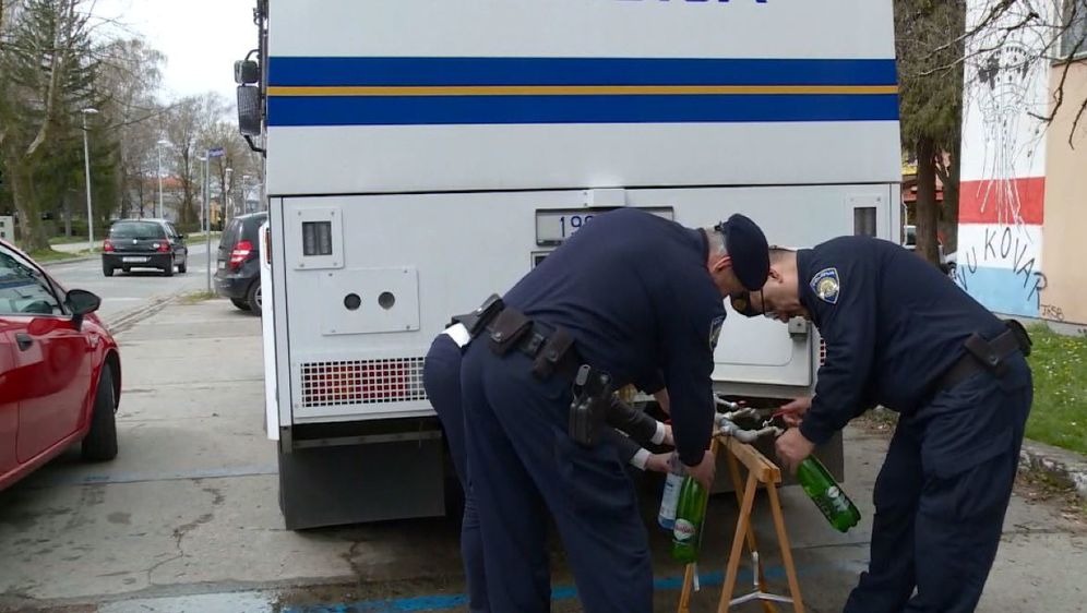 Građani Slavonskog Broda još uvijek nemaju pitke vode (Foto: Dnevnik.hr) - 3