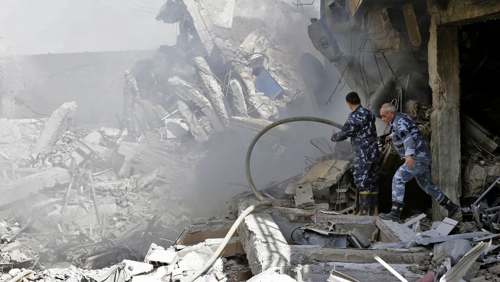 Uništena sirijska postrojenja (Foto: AFP) - 1