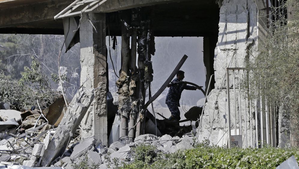 Ruševine istraživačkog centra kod Barezeha (Foto: AFP)