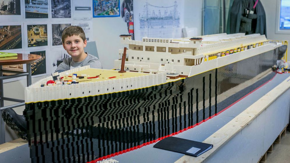 10-godišnjak s autizmom izgradio najveću repliku Titanica od lego-kockica (Foto: icelandmonitor.mbl.is/Árni Sæberg)