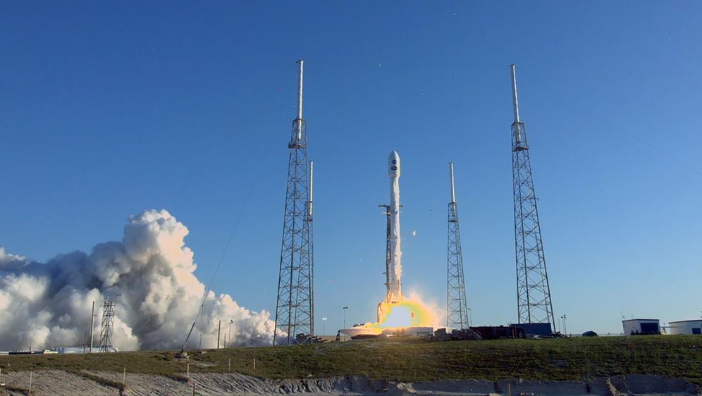 Falcon 9 (Foto: NASA TV / AFP)
