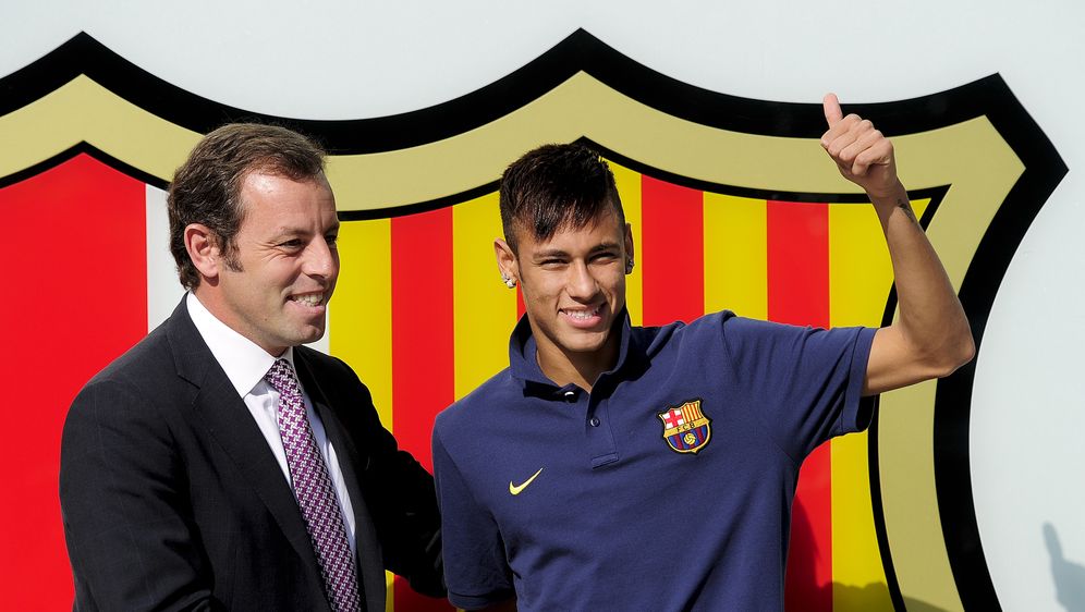 Sandro Rosell i Neymar (Foto: AFP)