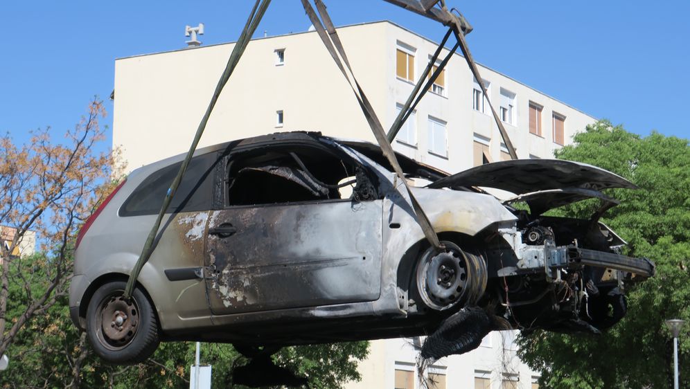 Zapaljen auto u Splitu (Arhiva: Ivo Cagalj/PIXSELL)