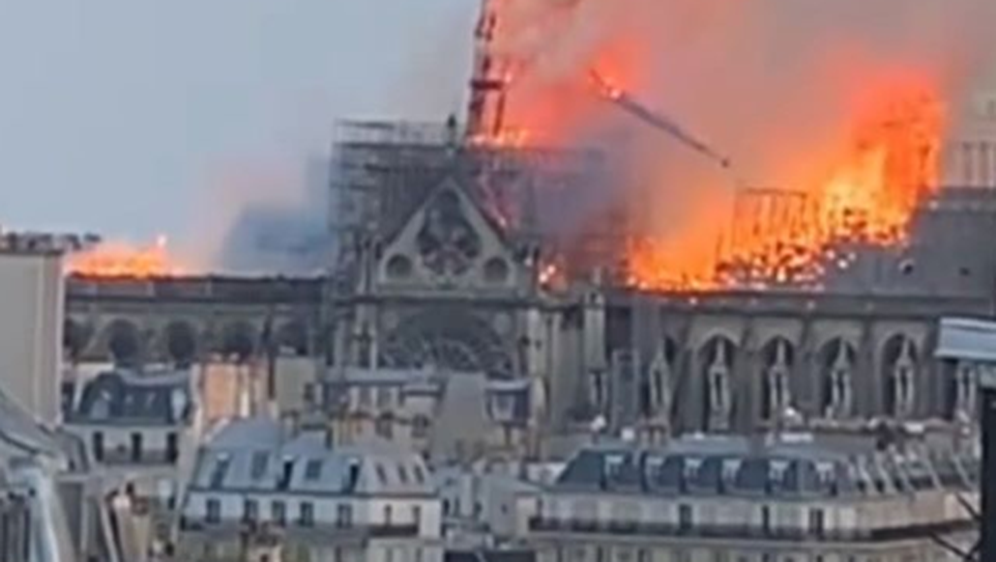 Notre-Dame u plamenu (Foto: Instagram)