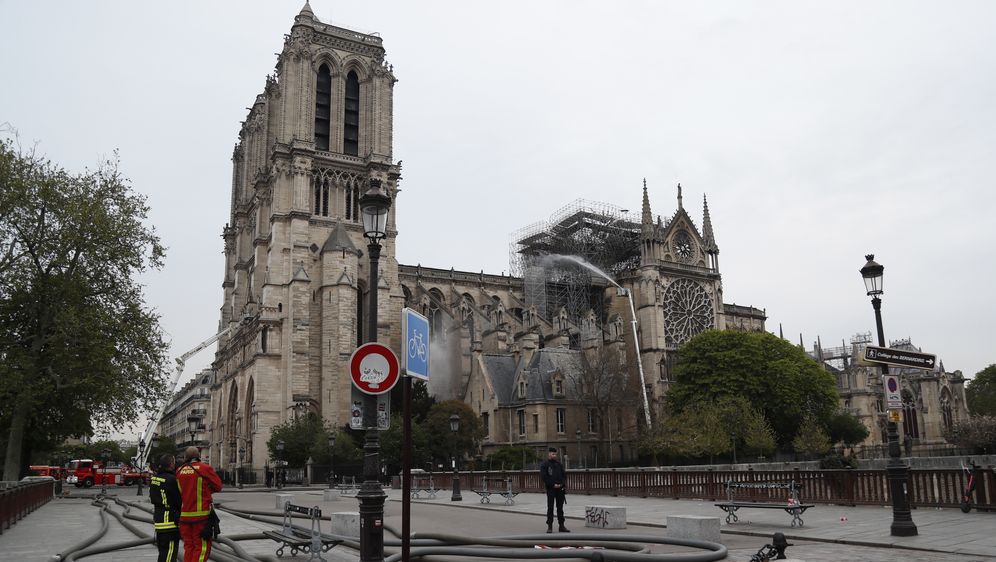 Katedrala Notre Dame nakon požara (Foto: AFP)1 - 6