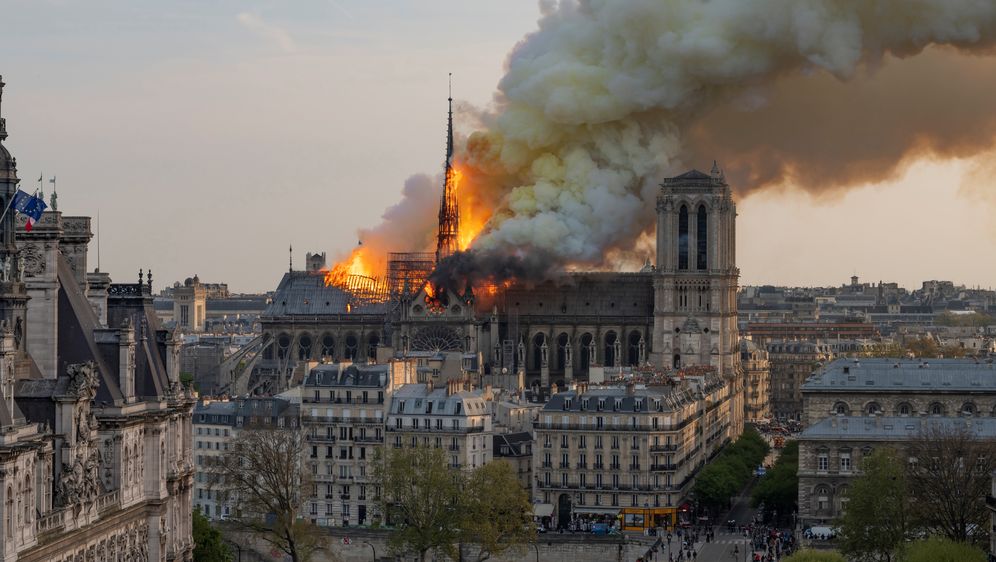 Požar na katedrali Notre-Dame (Foto: AFP)