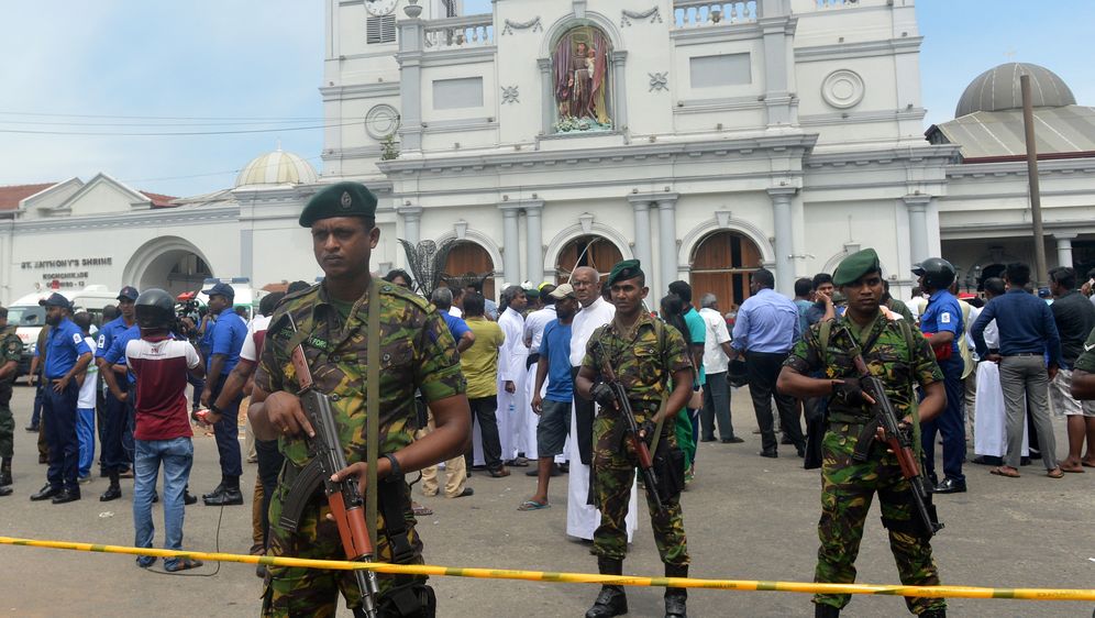 Eksplozije u Šri Lanki na Usrks (Foto: AFP) - 4